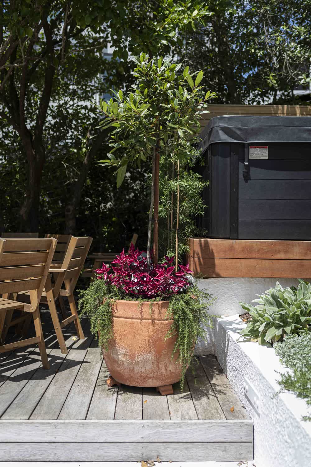 Remove image - not a retaining wall